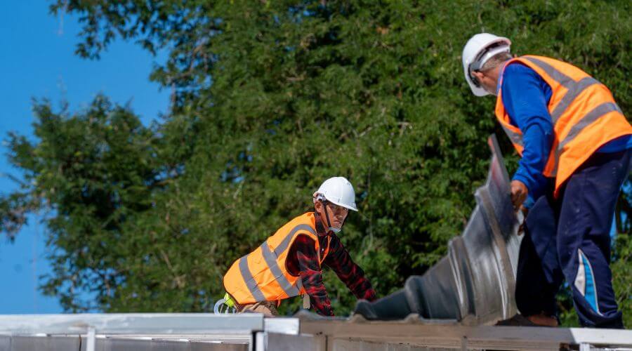 Professional residential roofers in Gonvick, MN